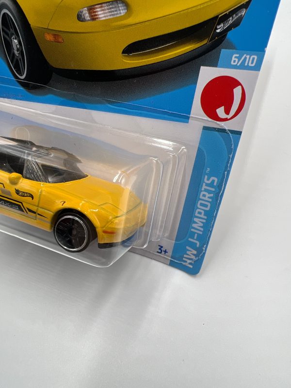 2024 Hot Wheels Q Case #120 91 Mazda MX-5 Miata Yellow 85F Hot on Sale