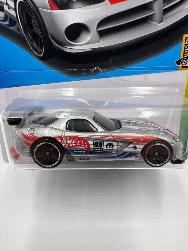 2024 Hot Wheels Q Case #241 Dodge Viper SRT10 ACR Silver For Discount