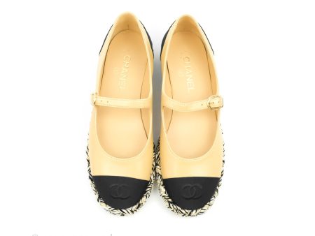 Chanel Espadrilles Beige Black 39C on Sale