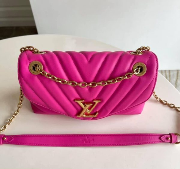 Louis Vuitton New Wave Chain Bag For Discount