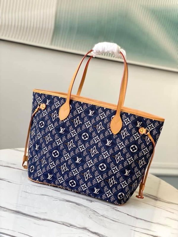 Louis Vuitton Neverfull MM Bag Sale